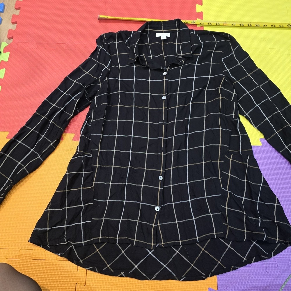 J. Jill Women's Black Plaid Button Down Shirt Small 100% Rayon High-Low Hem...